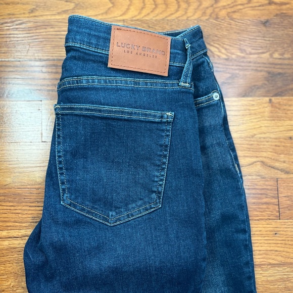 Lucky Brand Jeans - Picture 4 of 5